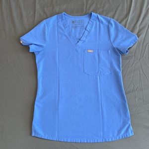 FIGS Catarina One-Pocket Scrub Top